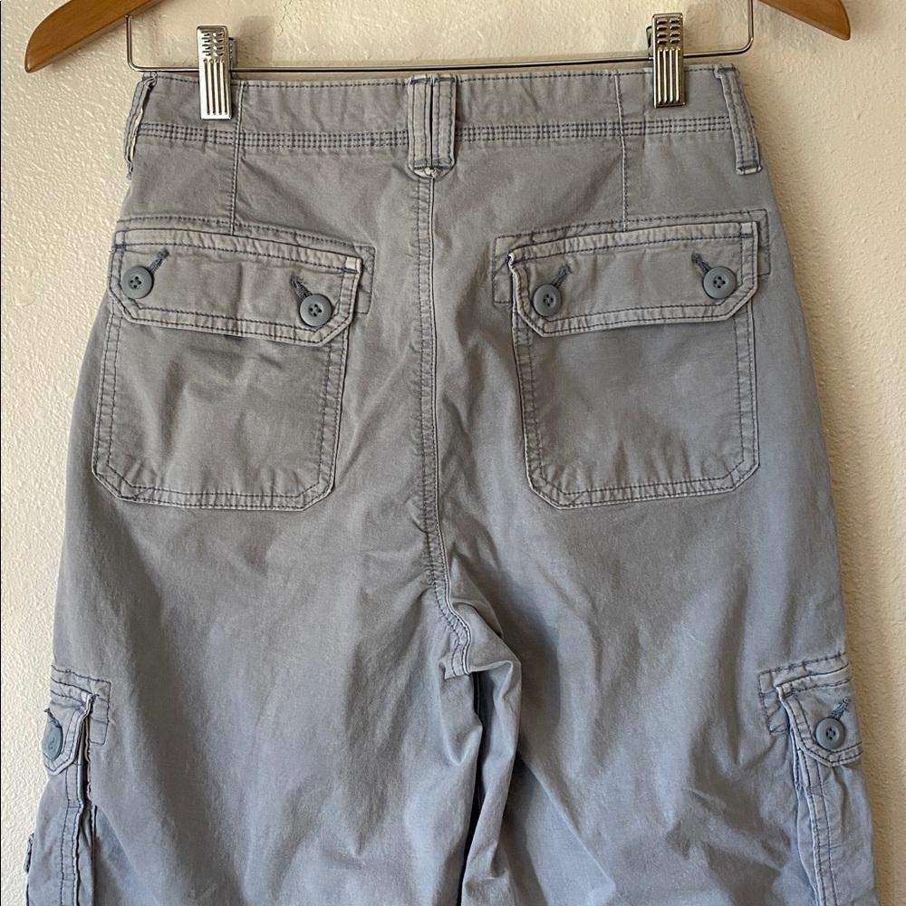 American Eagle Outfitters Light Gray Cargo Pants Women’s Size 4 - Picture 7 of 13